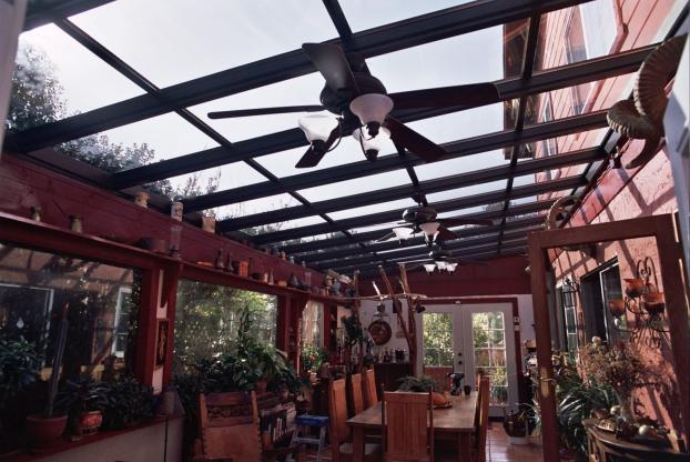 Aluminum Straight Eave Room